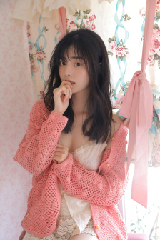 曲婉婷 写真